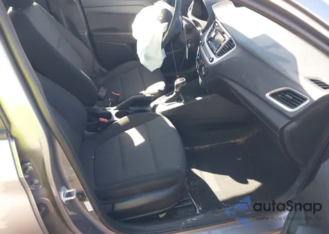 2022 Hyundai Accent Se z USA, uszkodzony, nr VIN 3KPC24A69NE186332